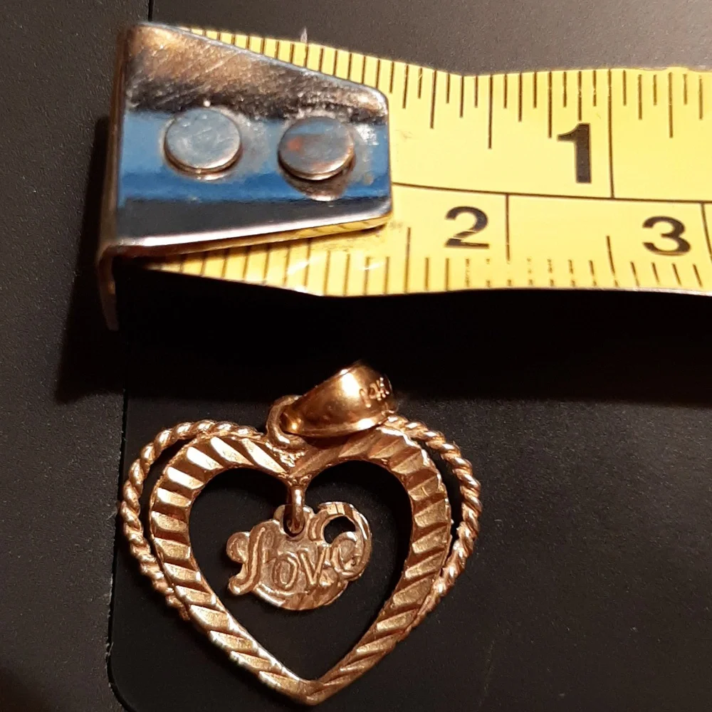 14K Gold Heart with Love - Picture 5 of 5